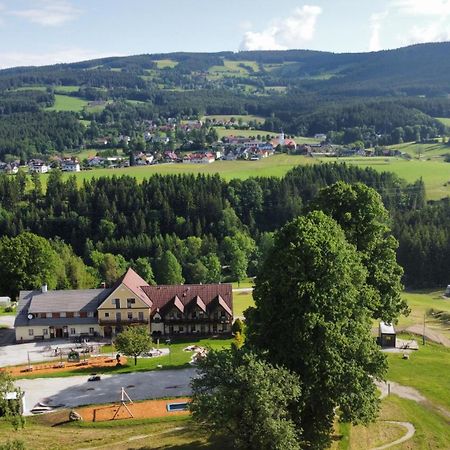 Gasthof Wiesenhofer Hotel Miesenbach  Exterior photo